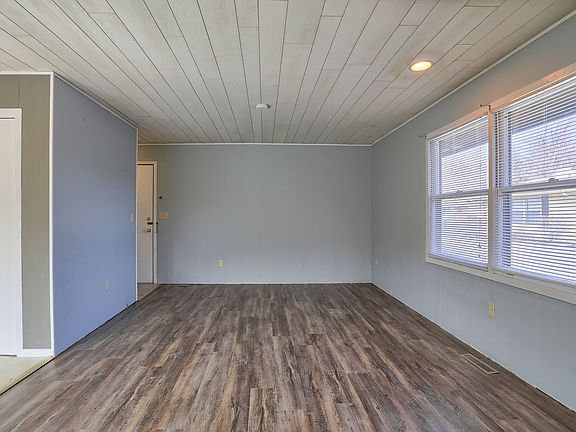 4th image of 1117 E Willard St APT B