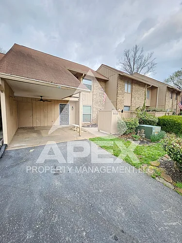 9515 Hidden Oak Way Photo 1