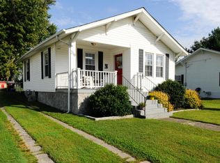 216 W Lincoln Rd, Alcoa, TN 37701