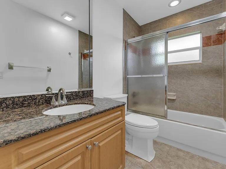 10084 Camelback Ln — Photo 17