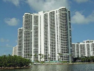 3400 NE 192nd St APT 2008, Aventura, FL, 33180