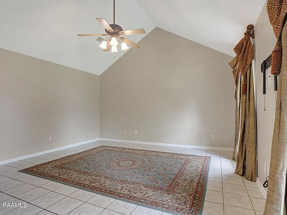 5th image of 2102 Sago Cir