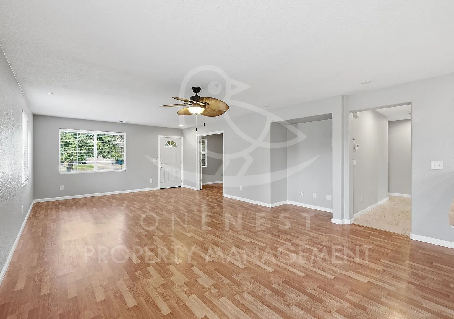 Charming single level home in Plumas Lake — Photo 3