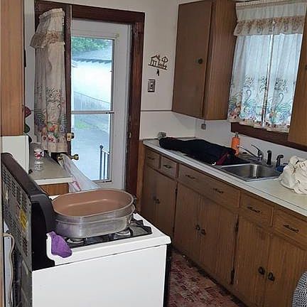 4th image of 505 Eiseman Ave