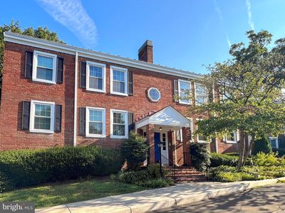 4811 29th St S APT B2, Arlington, VA, 22206