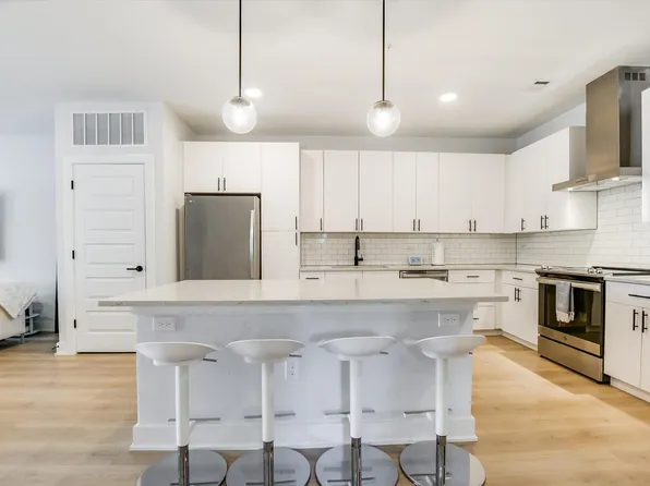 3101 Govalle Ave #209, Austin, TX 78702