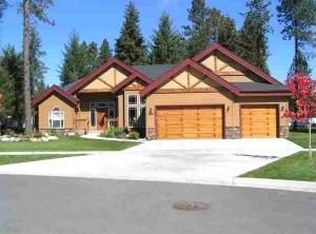 11081 N Rocking Dr, Hayden, ID 83835
