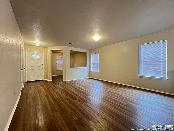 3rd image of 14 BEDFORD BAY
