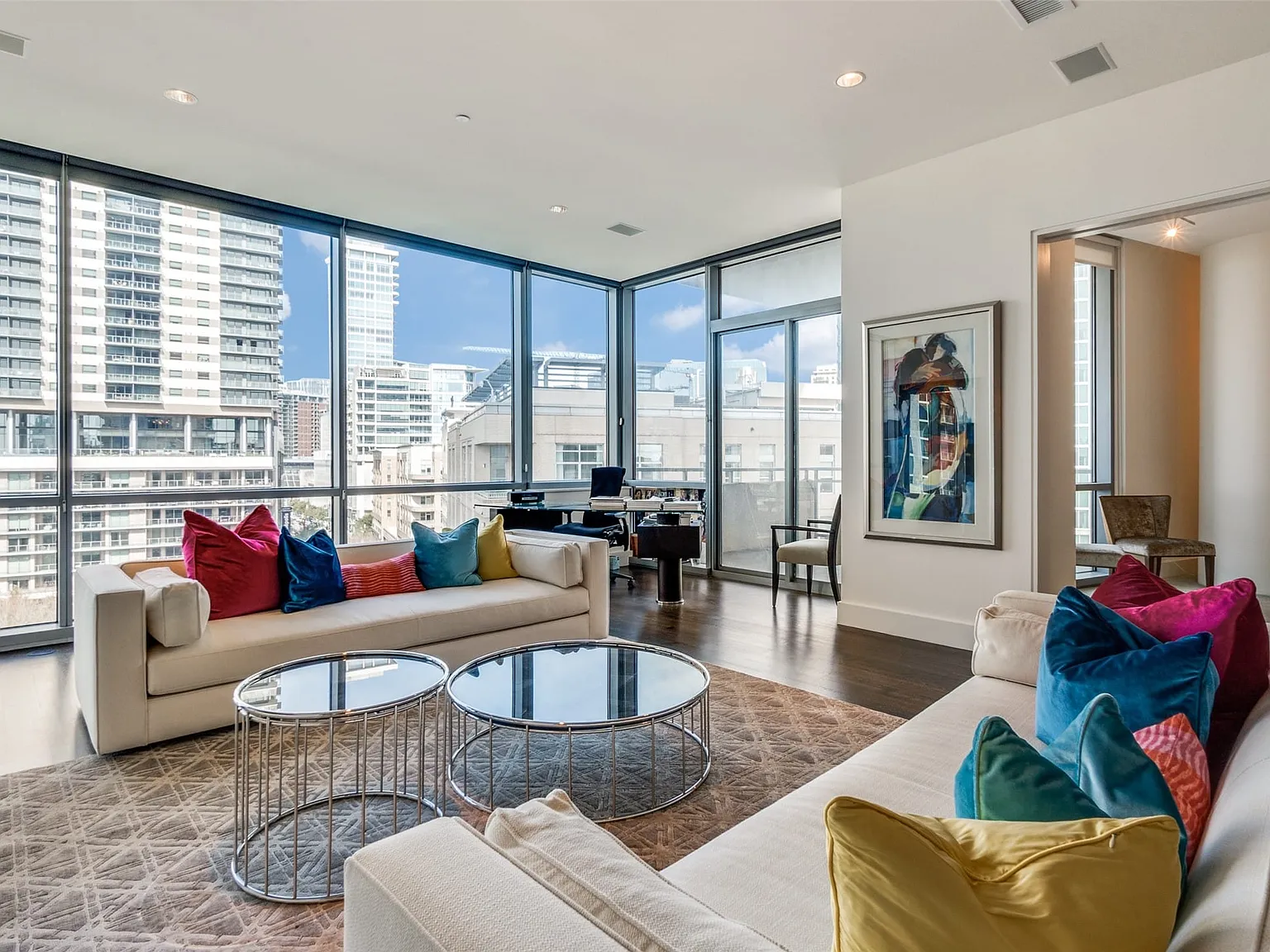 1 bed, 1.5 bath, 1540 sqft, $4,500 — Photo 3