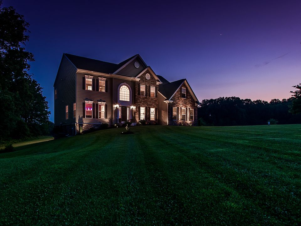 511 Montclair Court 