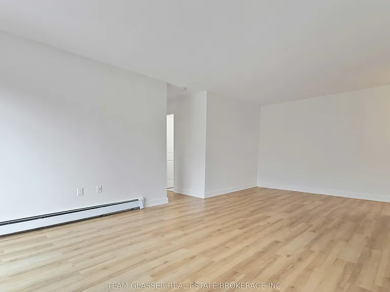 530 Proudfoot Ln #604 — Photo 8