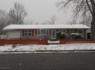 9 Parkway Blvd, Toms River, NJ 08757