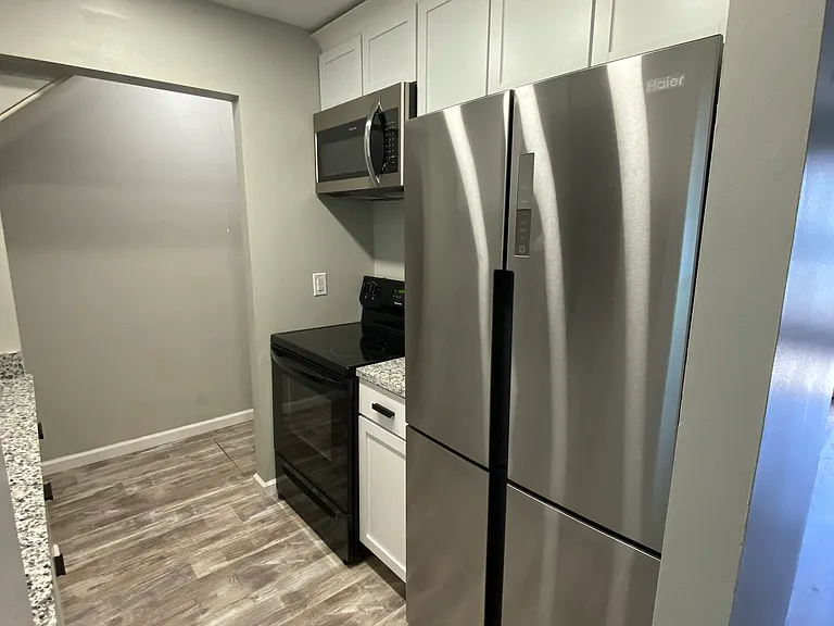 307 Forest Ln — Photo 9