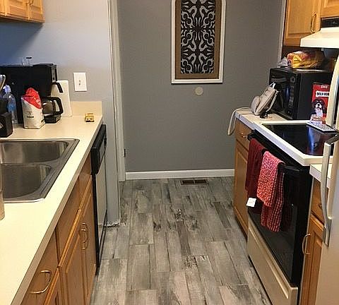 5th image of 1330 Leisure Dr