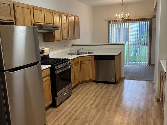 5th image of 734 S Jade Ln