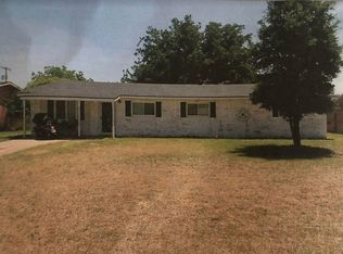 407 SW 18th St, Seminole, TX 79360