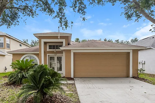 27448 Sky Lake Cir Photo 1