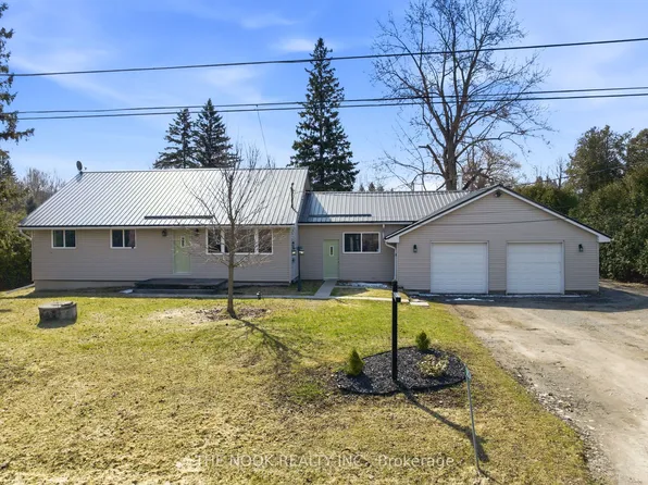 3824 Trulls Rd, Clarington, ON L1E 2L3