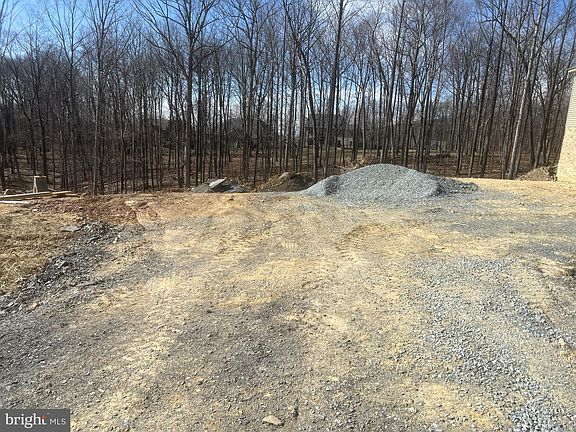 2nd image of 10573 White Oak Dr