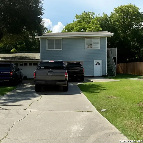 109 Bonham St Photo 1