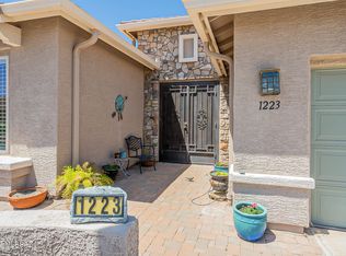 1223 N Rams Head Rd, Green Valley, AZ 85614