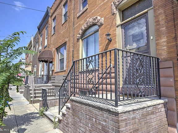 3rd image of 1603 W Ritner St