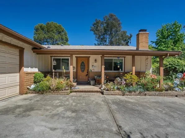 951 Beverly Dr, Vista, CA 92084