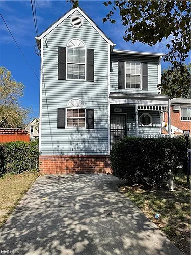 764 B Ave Photo 1