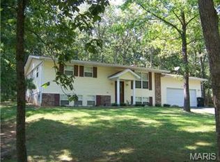 12145 Cedar Circle Dr, Ste Genevieve, MO 63670