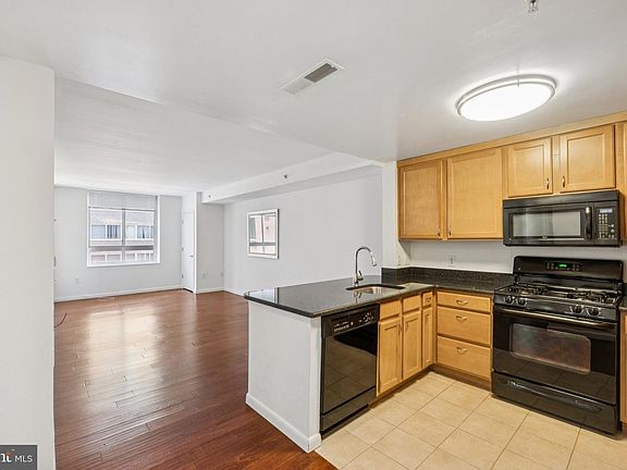 4th image of 355 I St SW APT 410