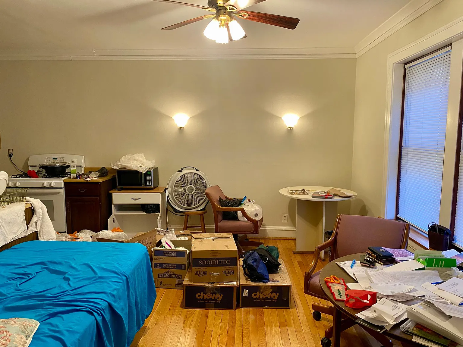 Studio, 800 sqft, $1,395 — Photo 2
