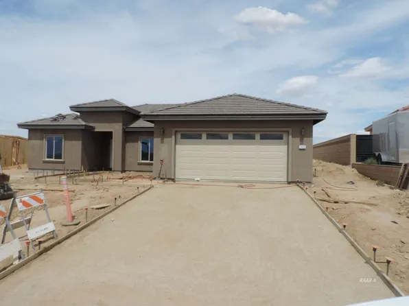 2028 Del Rosa St, Ridgecrest, CA 93555