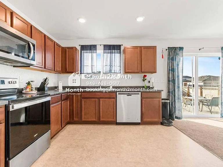 5947 N Orleans St — Photo 6