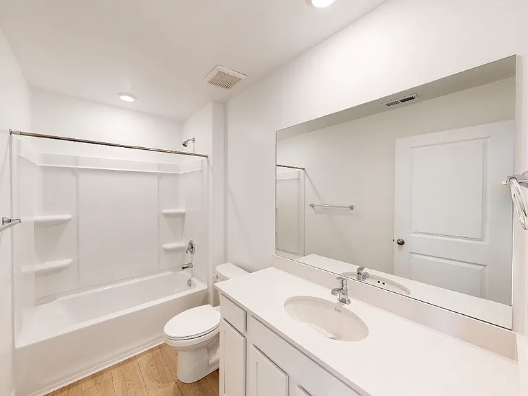 659 N 1850 E — Photo 15