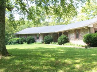 3794 Trousdale Ln, Columbia, TN 38401
