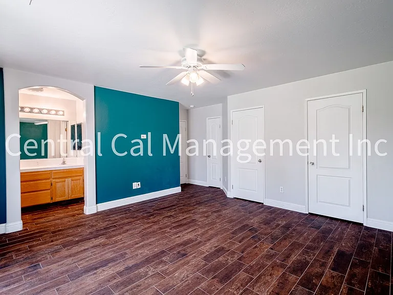 9912 Grand View Summit Dr — Photo 16