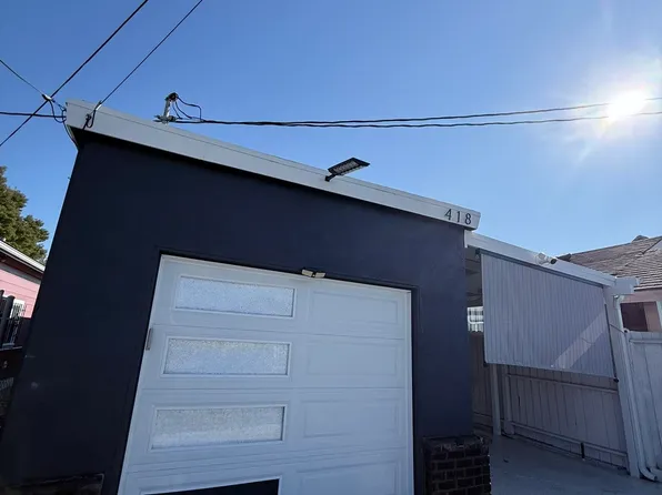418 Douglas Ave, Oakland, CA 94603