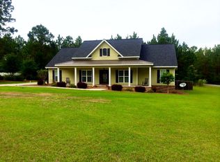 1930 Pine Lake Cir, Vidalia, GA 30474
