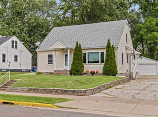 959 Wilson St, Onalaska, WI 54650