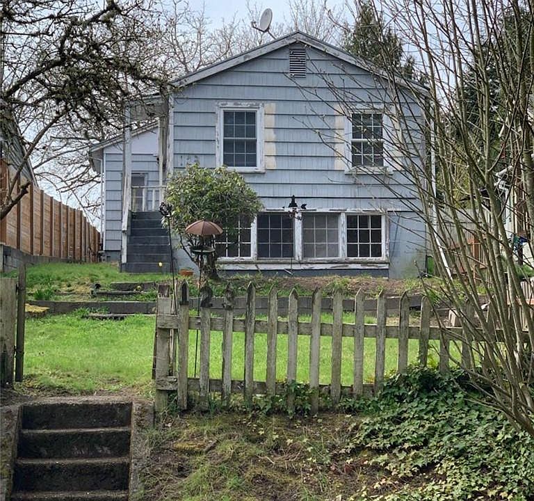 1st image of 123 Bremerton Blvd W