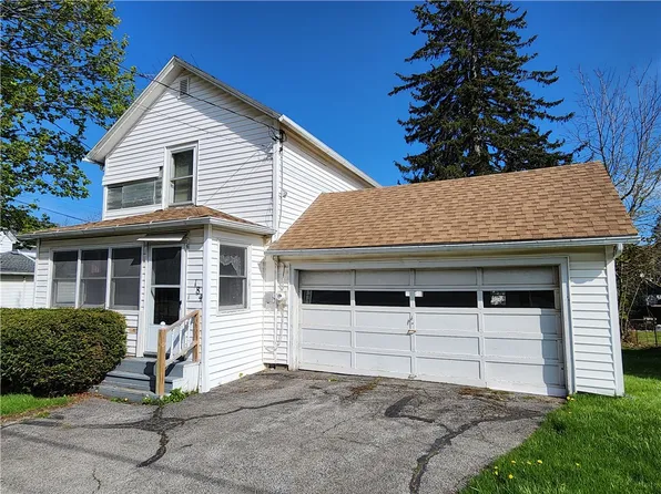 184 Main St N, Perry, NY 14530