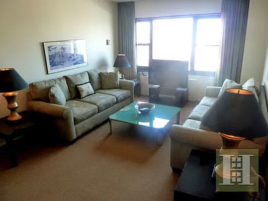 Rented by Halstead Real Estate | media 32
