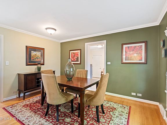 5th image of 2245 Thornwood Ave