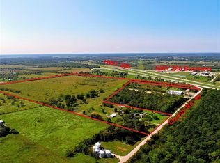 1020 County Road 49, Angleton, TX 77515