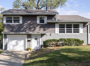 5611 N 69th Ave, Omaha, NE 68104