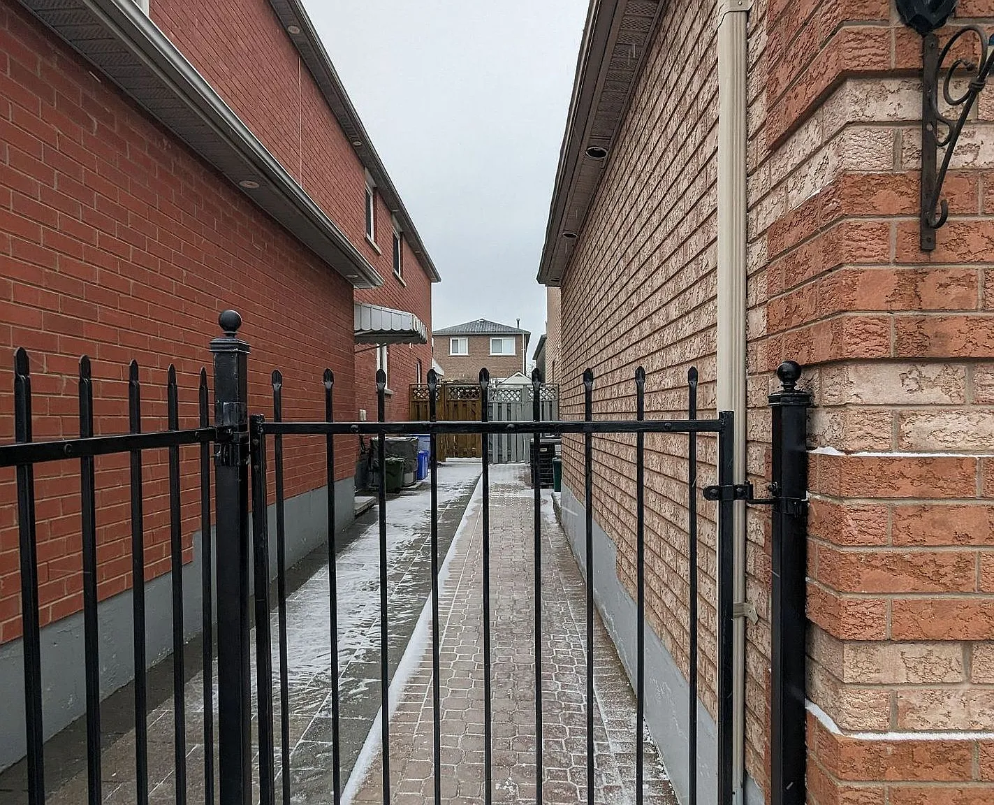 2 bed, $1,700 — Photo 3