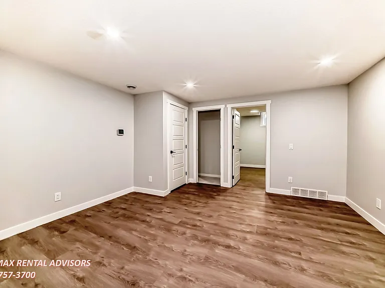 404 Lucas Blvd NW #BASEMENT — Photo 9