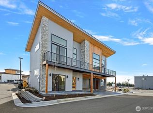 120 Skipping Stone Loop, Lynden, WA