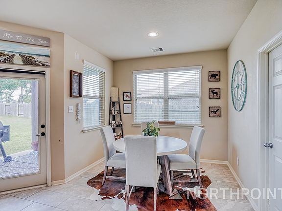 3rd image of 4031 Guild Meadows Dr