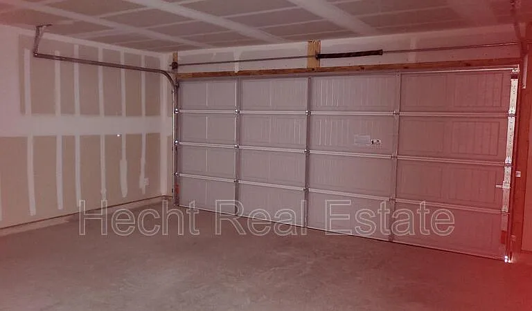 5911 Coahulia Rdg — Photo 34